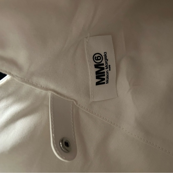 Maison Margiela MM6 Large White Tote Bag - Picture 13 of 13